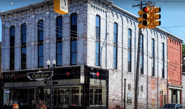 Howell Opera House - Recent Photos From The Web (newer photo)